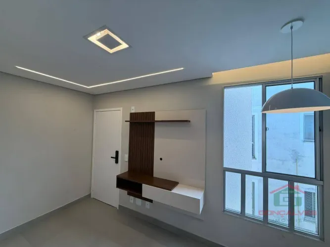 Apartamento com 2 dormitórios à venda, 49 m² por R$ 210.000,00 - Santa Terezinha - Piracic