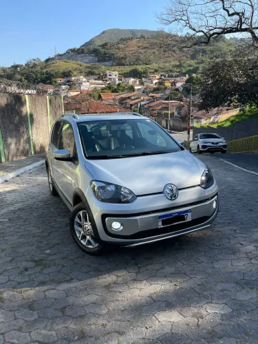 Volkswagen Up! Cross 1.0 T. Flex 12V 5P 2015