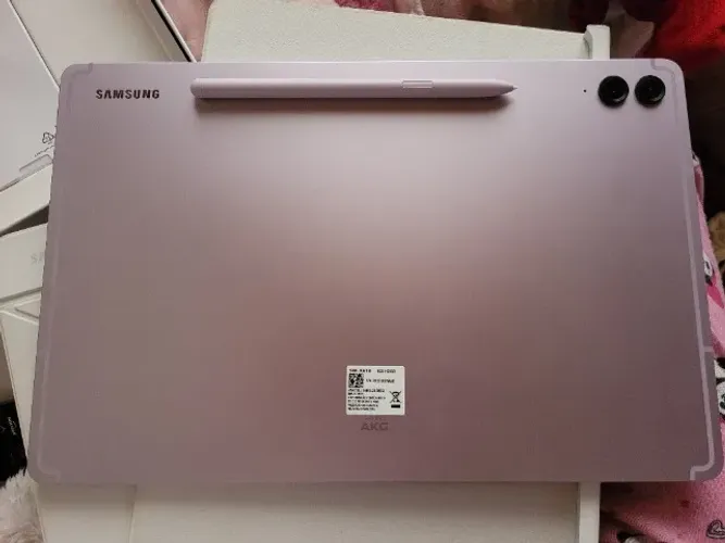 Tablet samsung S9 FE+
