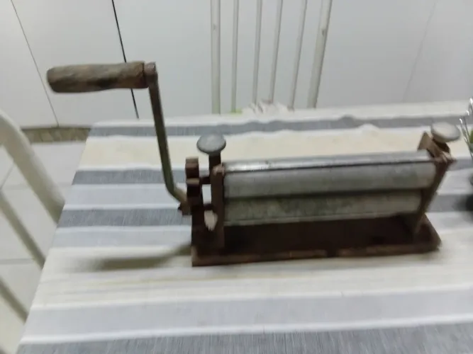 Cilindro de pastel antigo