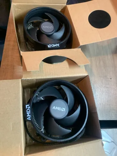 Cooler Box AMD Ryzen novo e usado