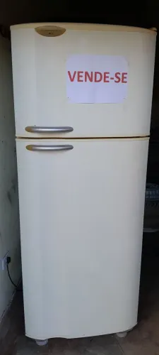Geladeira degelo Eletrolux 450L