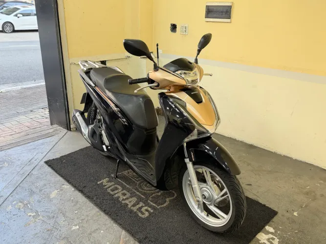 Honda SH 150i DLX