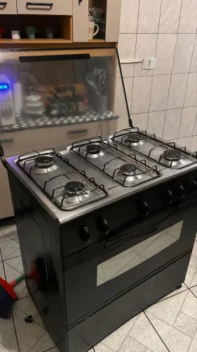 Fogão de 6 bocas usado