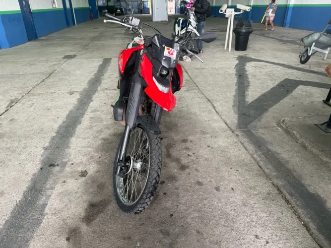 Yamaha XTZ 250 Lander Connected 2025