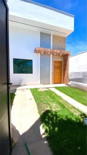 Casas para venda no Bairro Atlântico Norte em Macaé/RJ, 02 Quartos com suíte, 1 Vaga, Cist