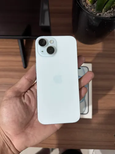 iPhone 15 - 256 GB (Branco/Azul) | Para Reparo ou Retirada de Peças
