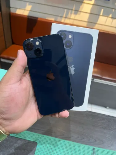 iPhone 13 Meia-noite