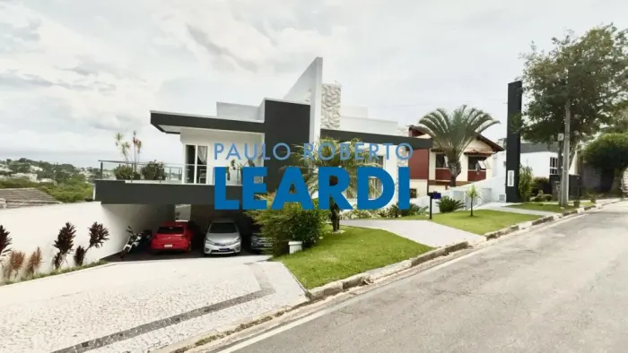 CASA EM CONDOMÍNIO - CONDOMÍNIO ARUJÁ 5 - SP