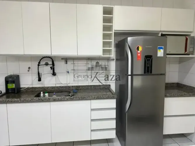 Apartamento - Jardim Oriente - Edifício Cerejeiras - 3 Dormitórios - 97m² .