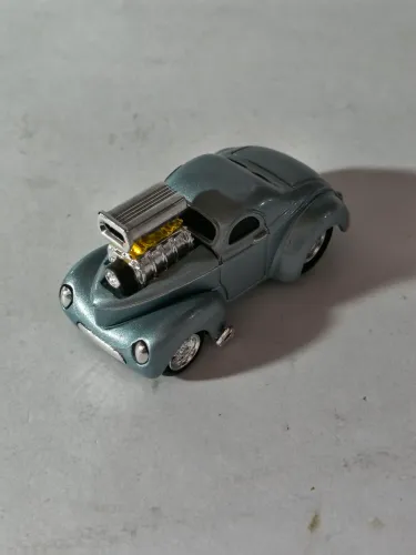 Muscle Machines Drag Willys 