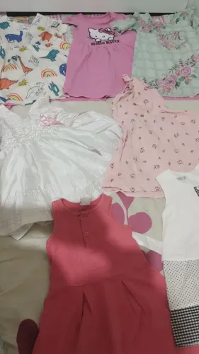 Lote infantil veste de 1 a dois anos são 50 peças.