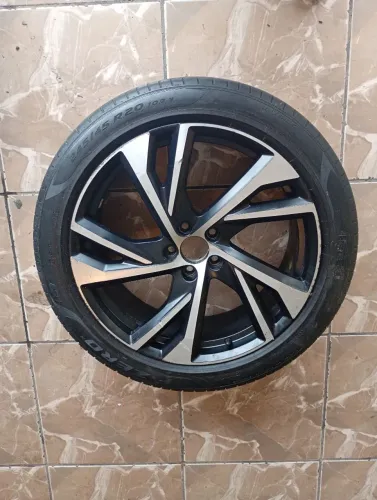 Roda Avulsa Aro 20 Volvo Xc40 T5 R Design (31471558) (Pneu)