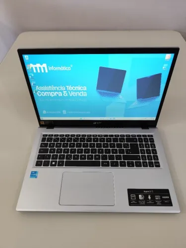 Notebook Acer - I3 12th - 8GB - 256GB SSD NVMe - FHD - Impecável!