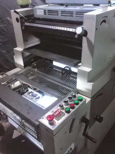 IMPRESSORA OFFSET  ESNA P47
