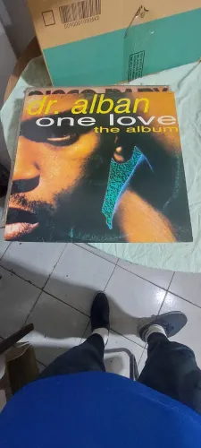 Oportunidade para colecionador exigente Dr.ALBAN ONE LOVE TJE ALBUM