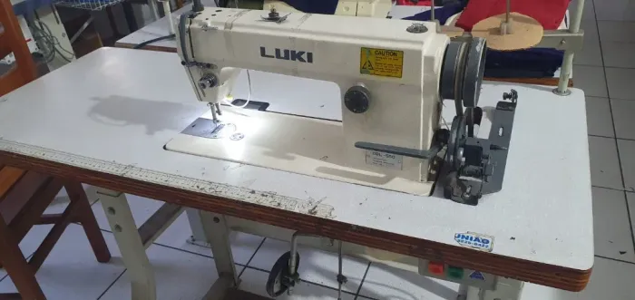 MAQUINA DE COSTURA RETA INDUSTRIAL