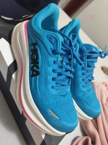 Hoka Bondi 9
