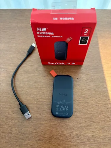 SSD Externo Sandisk 2TB (SDSSDE30-2T00) - Excelente estado