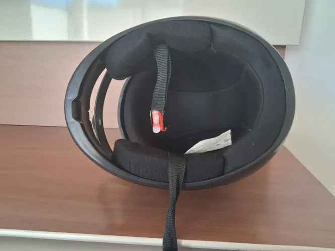 Capacete
