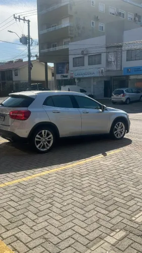 Mercedes-Benz GLA 200 Vis. Black ED. 1.6 TB 16V Aut. 2015