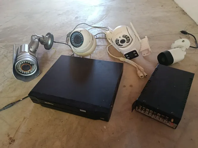 Equipamento de câmeras de segurança completo para 4 canais e gravação de até 72h