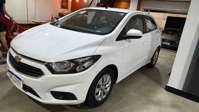 Chevrolet Onix Hatch LT 1.0 8V Flex Mec. 4P 2019