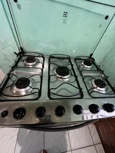 Fogão 5 bocas