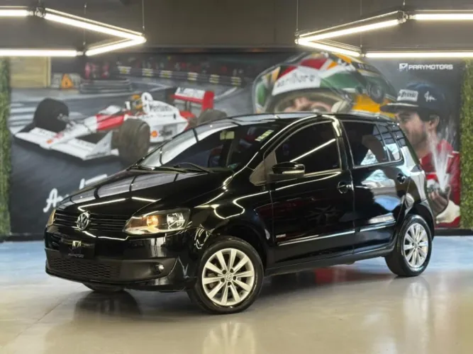 Volkswagen Fox 1.6 MI Total Flex 8V 5P 2010