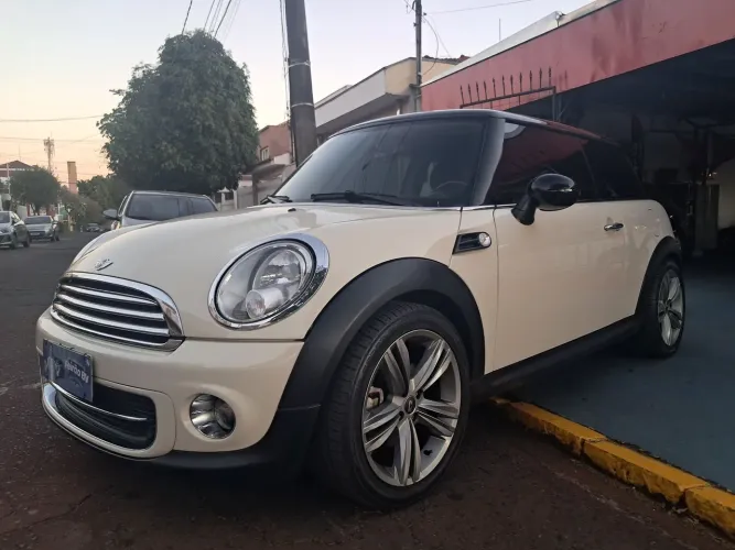 Mini Cooper 1.6 Mec. 2011