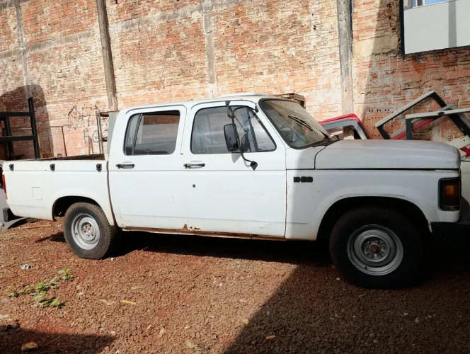 Chevrolet D-20 S / Luxe 3.9/4.0 Diesel 1987