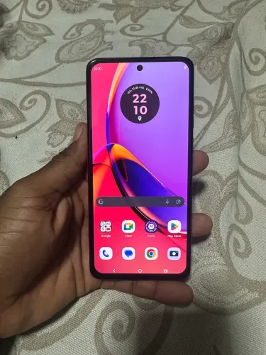 Motorola G84