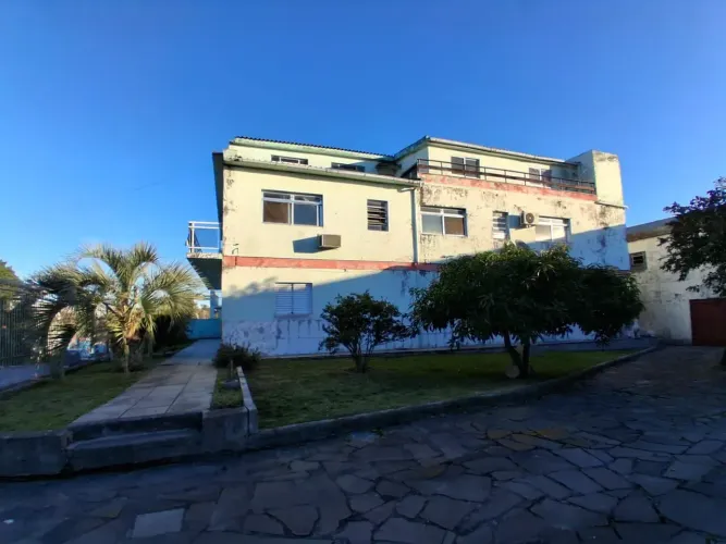 Imóvel para venda possui 1031 metros quadrados com 6 quartos em Fragata - Pelotas - RS