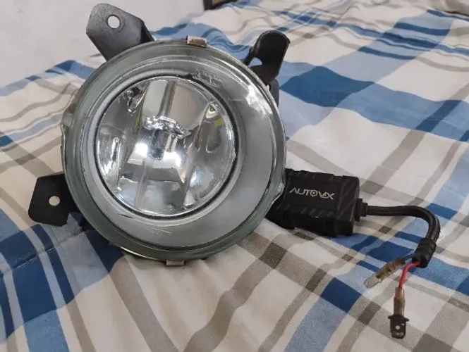 Farol auxiliar de milha Scania R440