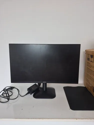 AOC LCD Monitor