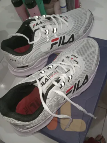 Tenis