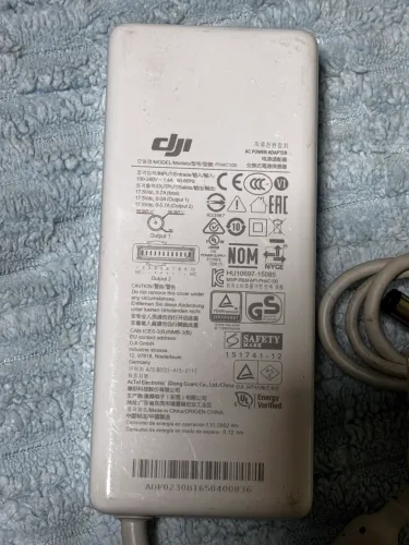 Fonte Carregador De Bateria Dji Phantom 4