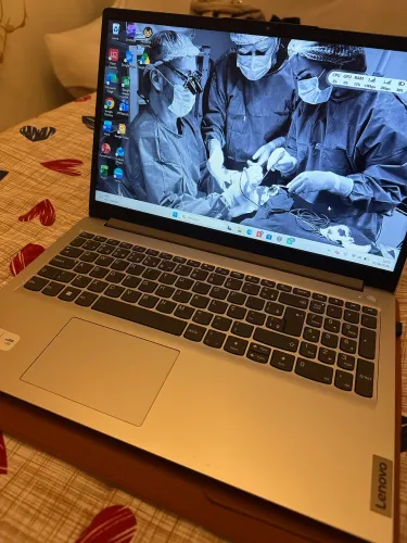 Notebook Lenovo IdeaPad 1i Intel Core i5 - 1235U 8GB 512GB SSD 15.6? W11