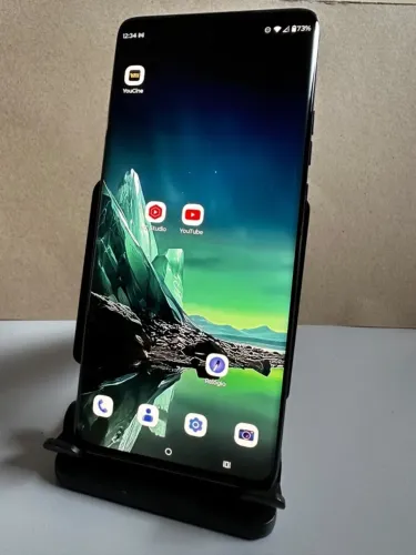 Motorola Edge 40 Neo 5G 256GB / 8GB RAM - Preto - Com Carregador Original