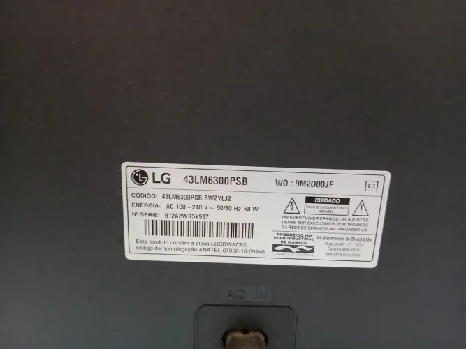 Vendo TV LG de 43 polegadas