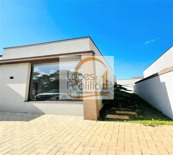 Casa térrea em condomínio com uma vista maravilhosa em Atibaia!!!