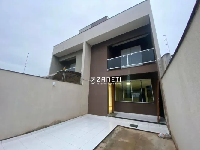Sobrado com 3 dormitórios para alugar, 122 m² por R$ 3.800/mês - Jardim Do Leste - Londrin