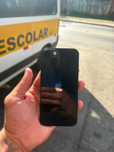 Apple iPhone 14 de 128GB na cor Meia-noite (Midnight)