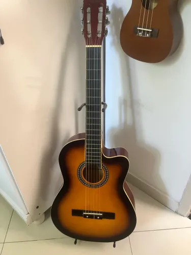 Violão Acústico Black Wood Cutaway Sunburst - Ótimo para Iniciantes!