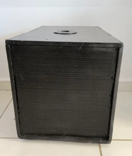Caixa de som SUBGRAVE DE 15" POLEGADAS PROFISSIONAL