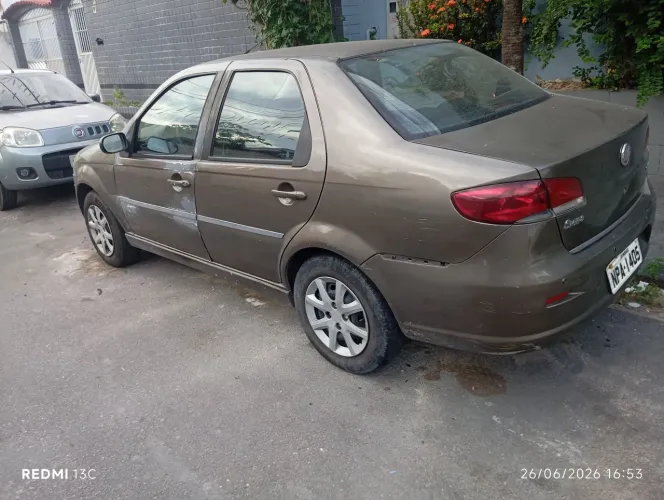 Fiat Siena Essence Dualogic 1.6 Flex 16V 4P 2012