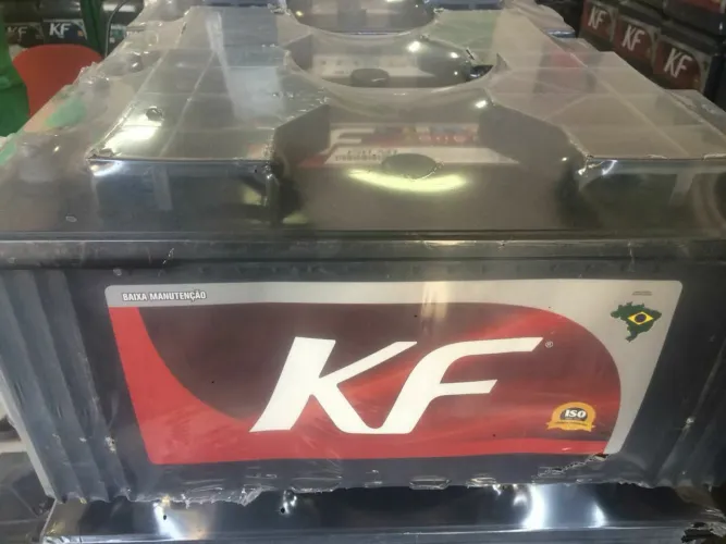 Bateria de caminhão KF 150 amperes (NOVA)