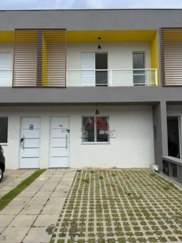 Sobrado Condominio Jatobas com 2 dormitórios à venda, 82 m² por R$ 480.000 - Parque Santa