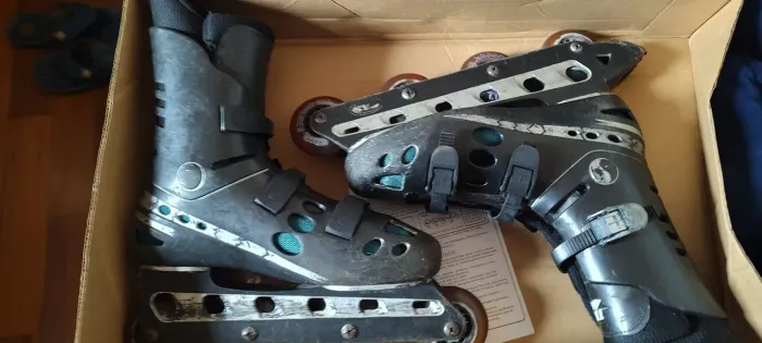 Patins n° 41, rodinhas em Gel e rolamentos.