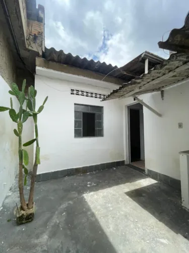 Casa com 1 quarto para alugar em Belo Horizonte
